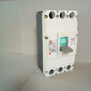 ADHUNIK 500A 3 Pole 35 KA Molded Case Circuit Breakers (Mccb)