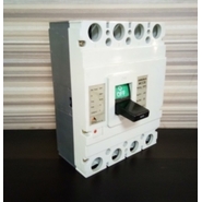 ADHUNIK 800 A 4 Pole 70 KA Molded Case Circuit Breakers (Mccb)