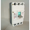 ADHUNIK 630A 3 Pole 35 KA Molded Case Circuit Breakers (Mccb)