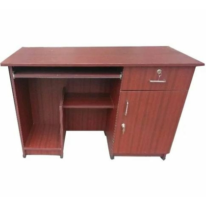 Castlery 1525 millimeter X 760 millimeter (mm LxD) Executive Computer Table