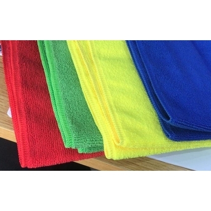 PIONEER SUPPLY CHAIN                                                                                                                                                                                                    Microfibre Cloth Duster - 16 x 20 inch