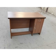 EEKAKSHARA Executive Table with One side pedestal unit