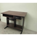 Unbranded 915 millimeter X 610 millimeter (mm LxD) Executive Computer Table