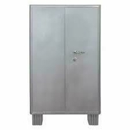 HP S Almirah Steel wardrobe(having cloth hanging provision)